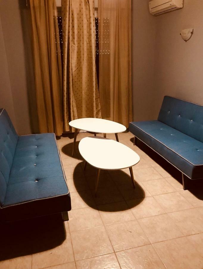 Merilyn Central Apartment Афіни Екстер'єр фото